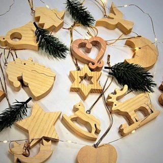Are you looking for unique Christmas decorations?