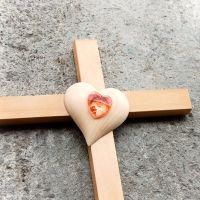 Veľký Drevený kríž s Krištáľovým Srdcom-drevený kríž-kríž s krištáľovým srdcom-svadobný darček-kresťanské darčeky