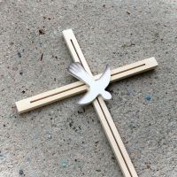 Drevený Kríž k Birmovke- kríž k birmovke-drevený kríž-kríž pre novomanželov-drevený kríž s holubicou-kresťanské darčeky