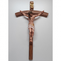 Zakrivený kríž s Ježišom