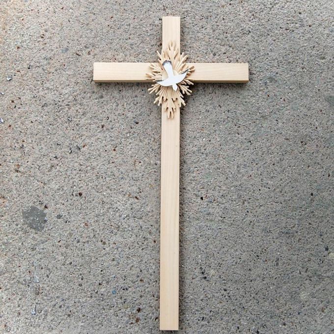 Drevený Kríž s holubicou k Birmovke-drevený kríž-kríž k Birmovke-kríž s holubicou-kresťanské darčeky