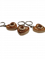 Drevený prívesok na kľúče Srdiečko, dar, darček, vianočný darček, narodeninový darček, drevený darček, handmade