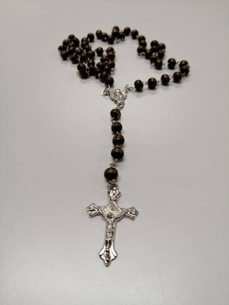 Tmavohnedý ruženec