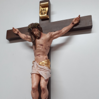 Úzky kríž s Ježišom