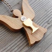 Drevený Anjel k Svätému Prijímaniu-darček k prijímaniu-drevený anjel-kresťanské darčeky