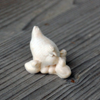 Nativity Animals - Hen with Chicks - Modern