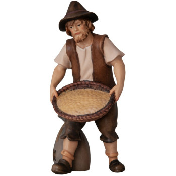 Pastier kŕmiaci ovcu -  Ľudový