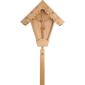 Dubový prícestný kríž s barokovým korpusom