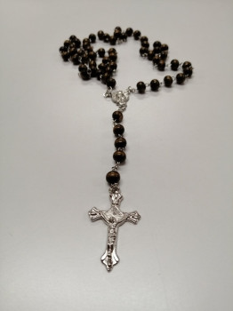 Tmavohnedý ruženec