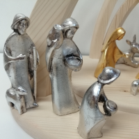 Nativity Scene Aida Gold