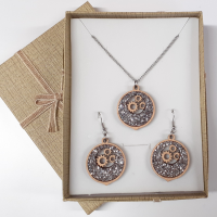 Darčeková sada krištáľových náušníc a náhrdelníka