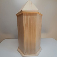 Wooden chapel for Statue