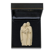Group Holy Family with case