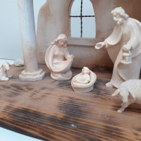Holy Night Wooden Nativity scene