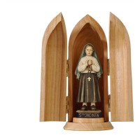 St. Jacinta Marto in niche
