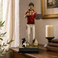 Carlo Acutis Statue