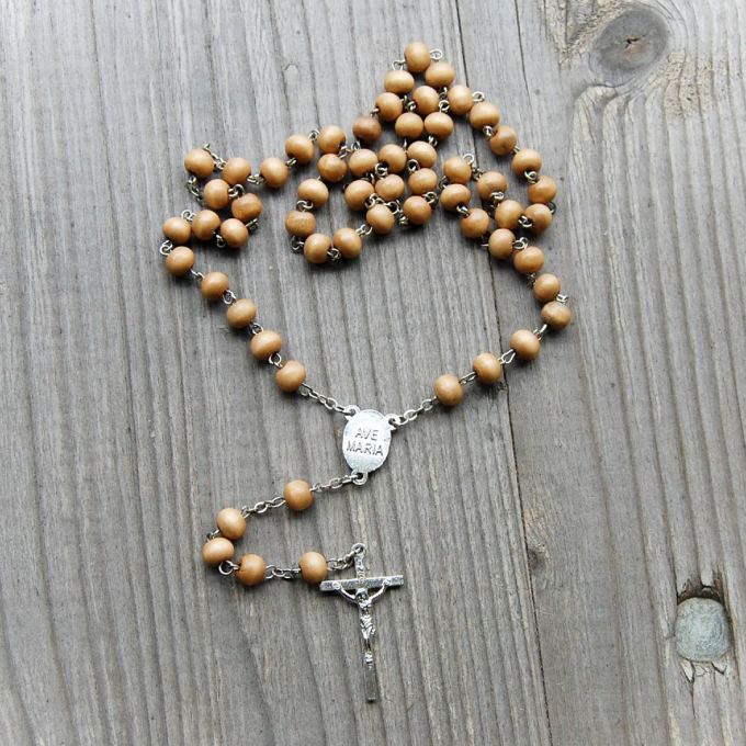 1010080500 Brown Wooden Rosary Set