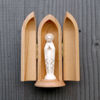 100252 Virgin Mary in Niche