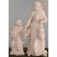 Pastierka s chlapcom a kačkou drevená soška figúrka do Betlehema