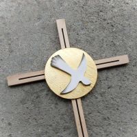 Drevený kríž s Holubicou k Birmovke-drevený kríž-kríž s holubicou-kríž k birmovke