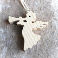 Drevený Anjel s Trúbkou natur-drevený anjel-vianočná dekorácia-závesný drevený anjel