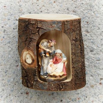 Holy family in wooden log 101101