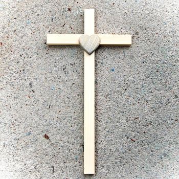 Drevený Kríž s Modrým Srdcom-drevený kríž- kríž s modrým srdcom-kríž pre novomanželov-kresťanské darčeky